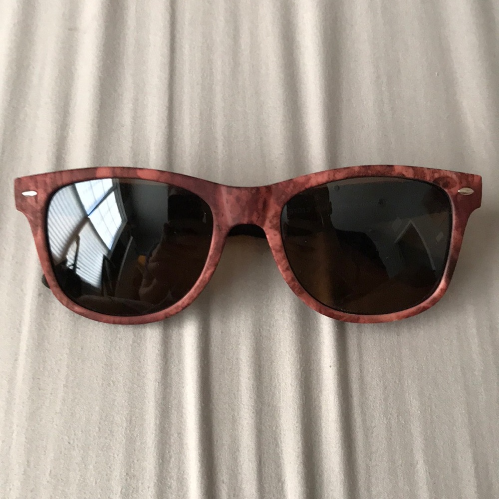 Wood grain camo sunglasses